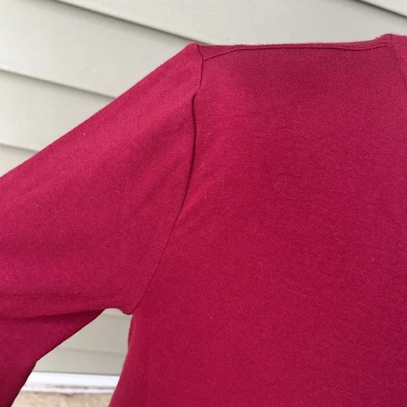 New crown & ivy cranberry long sleeve blouse - Picture 3 of 13